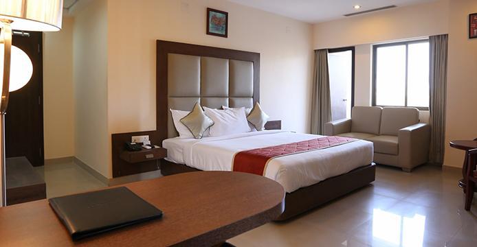 The Contour Hotel Ґувахаті Екстер'єр фото
